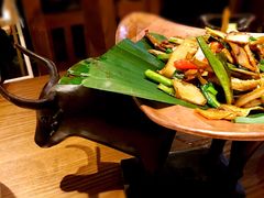 -云海肴·汽锅鸡·云南代表菜(天山百盛优客店)