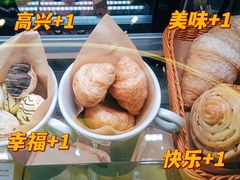 -LAVAZZA拉瓦萨咖啡(中航城君尚购物中心店)