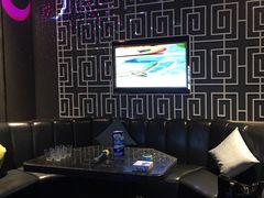 -泡沫BUbbLE量贩式KTV(金沙江路店)