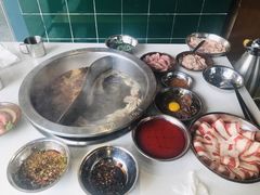 -憨铁匠老火锅(龙岗万科里店)