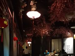 -韵秋荷(宝山龙湖天街店)