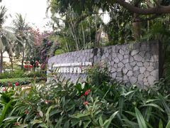 -三亚湾海居铂尔曼度假酒店