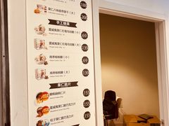 -香港珍妮曲奇聪明小熊饼干(迪美购物中心店)