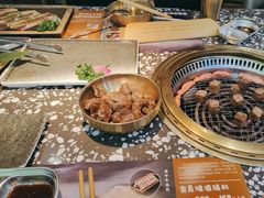 -黑牛の場烤肉(摩天活力城店)
