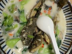 金牌黄鸭叫鱼粉-鲜越鲜鱼粉(财富购物中心店)