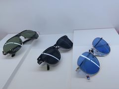 -罗伯特眼镜·蔡司官方授权(罗湖国贸店)