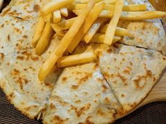 羊肉奶酪薄饼-ALAMEEN阿拉伯餐厅(三里屯店)