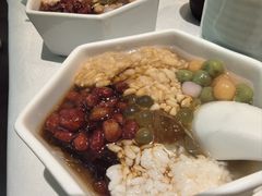 -江城小馆陕南妈妈菜·全球旅行餐厅(钟楼店)