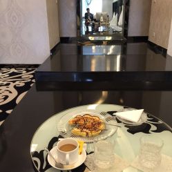 点击看大图 -挪娅婚纱摄影皇家会所
