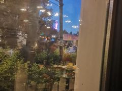 -WOLFGANG PUCK KITCHEN & BAR(迪士尼小镇店)