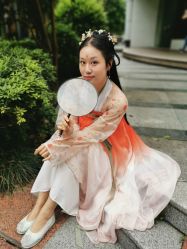 -汉仪华裳汉服馆(打浦桥店)