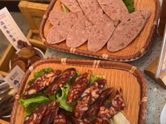 -阿婆情腊排骨火锅(金虹路店)