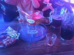 -UP嘻哈酒吧(粉巢店)