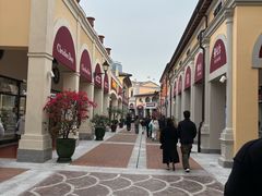 -佛罗伦萨小镇广佛名品奥特莱斯(疏港路店)