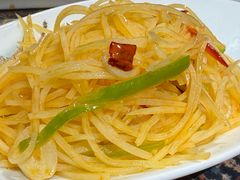 -乡村馕坑肉·烧烤·新疆菜·本地人更爱吃(阿勒泰首店)