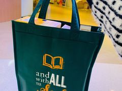 -西西弗书店&矢量咖啡(凯德晶萃广场店)