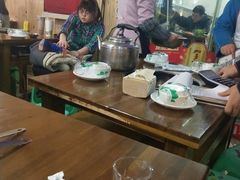大堂-泸州酸菜豆花火锅川师店