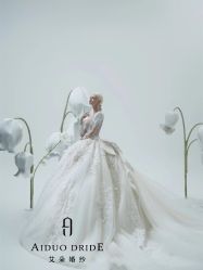 -艾朵婚纱