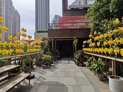 -瑞虹新天地月亮湾