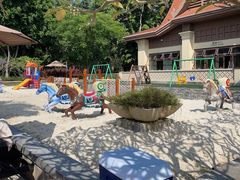 -西双版纳融创皇冠假日度假酒店