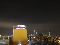 -广州中心皇冠假日酒店·汇点大堂吧