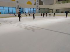 -冠军冰场CHAMPION RINK(百联又一城店)