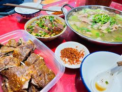 -谢老五跷脚牛肉·非遗传承店