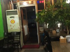 -BHC炸鸡 (城山店)