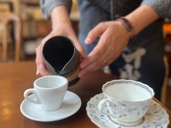 -Café Monson