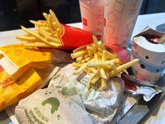 -麦当劳(丽江玉河广场店)