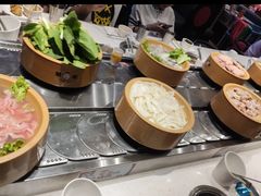 -龍歌自助小火锅(市南金茂湾店)