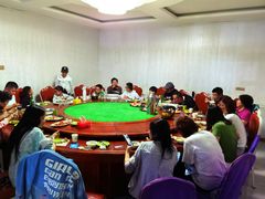 包厢-马白开来特色羊排揪片子  (总店)