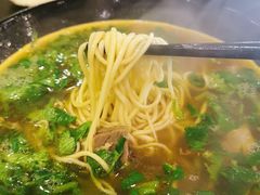 -杨记清芳牛肉拉面(宝龙广场店)