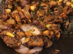 -胡须佬鸡煲四季火锅店(石厦西村直营店)