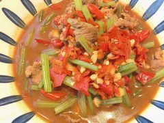 -笨豆腐居民楼菜馆•江西小炒(天津开发区店)