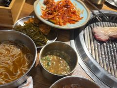 -金龙烧烤·牛肉面(西塔店)