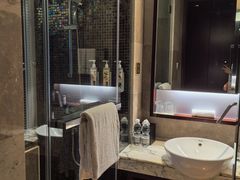 -上海龙之梦万丽酒店