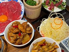 -萍姐火锅·公路夜市(武汉首店)