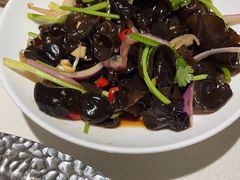 -小鱼小牛·鱼牛干锅·脆鱼火锅(世欧广场店)