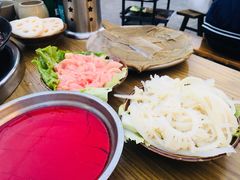 -周幺妹重庆老火锅(银泰城总店)