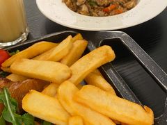 -灵意咖啡·西班牙美食(汕头金平万达广场店)