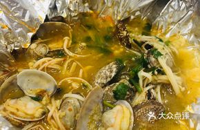 Garlic-Flavored Clams (Small Portion)