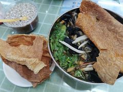 -红鼻子桂林米粉(金唐新光界店)
