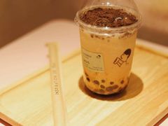 -喜茶(上海打浦桥日月光gelato lab+店)