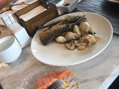 -天际餐厅(广州珠江新城假日酒店)