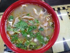 -春雨羊汤店(广开四马路总店)