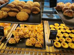 -Dough&Joe团憩(瑞虹天地月亮湾店)