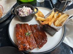 -BOURBON 玻本美式餐厅酒吧(虹桥新天地店)