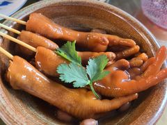 鲍汁凤爪-点都德·毕德寮