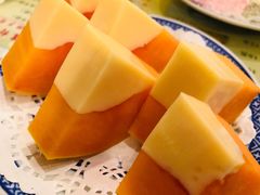 木瓜奶冻-广信牛奶甜品世家(台东店)